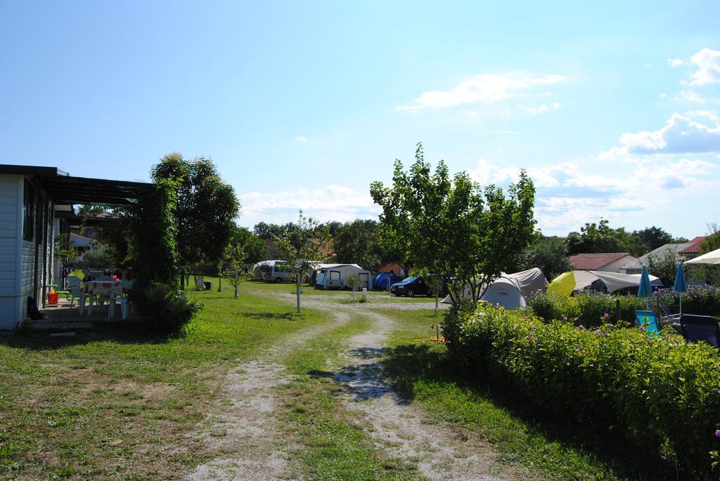 Mobile Homes Romantik Labin (Istria) Quarto foto